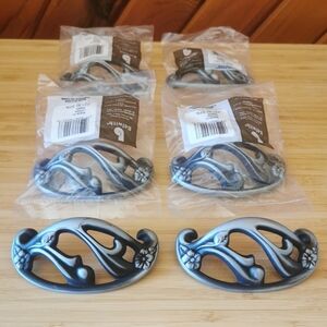 Art Nouveau Style Cabinet/Drawer Pulls